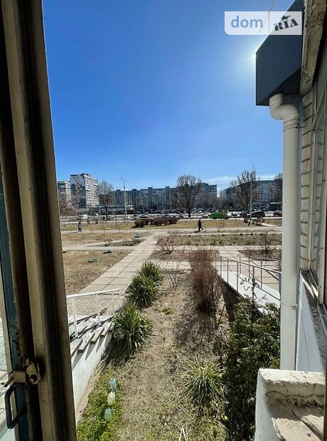 Продажа трехкомнатной квартиры в Днепре, на шоссе Донецкое 3, район Амур-Нижнеднепровский фото 1 Продажа трехкомнатной квартиры в Днепре, на шоссе Донецкое 3, район Амур-Нижнеднепровский фото 1
