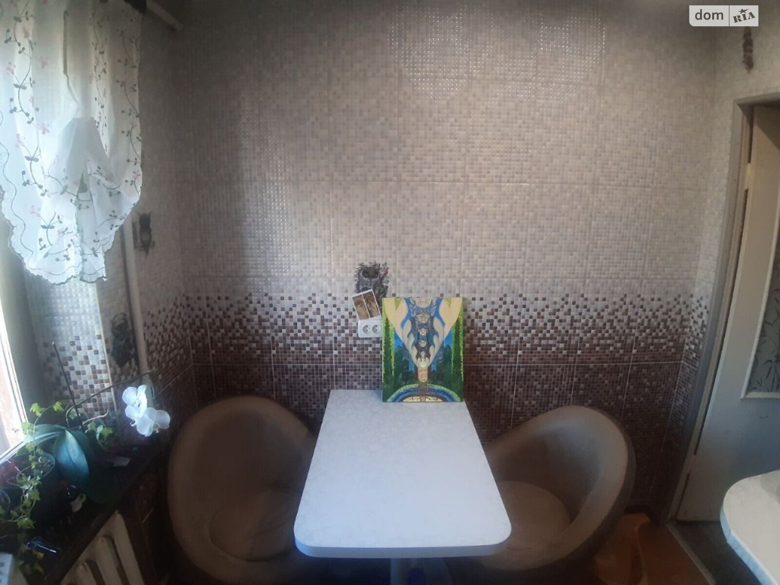 Продажа трехкомнатной квартиры в Днепре, на ул. Калиновая, район Амур-Нижнеднепровский фото 1