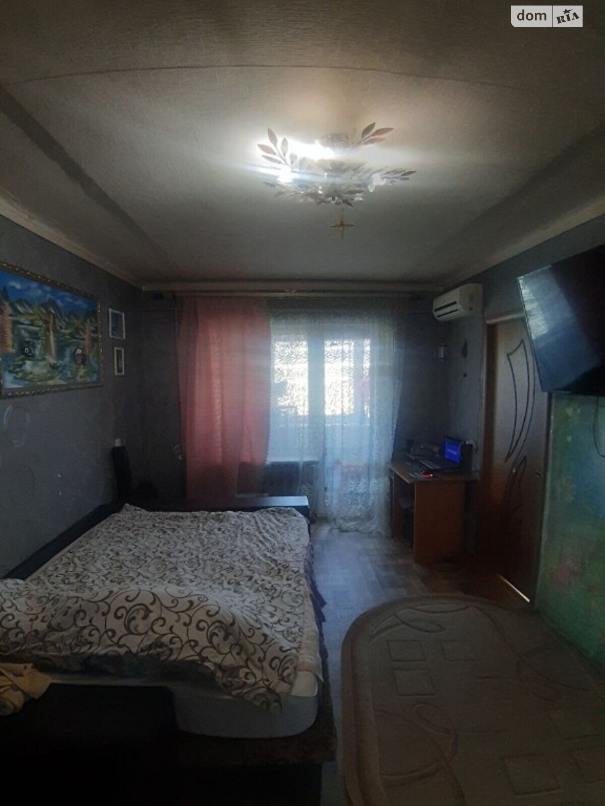 Продажа трехкомнатной квартиры в Днепре, на ул. Калиновая, район Амур-Нижнеднепровский фото 1