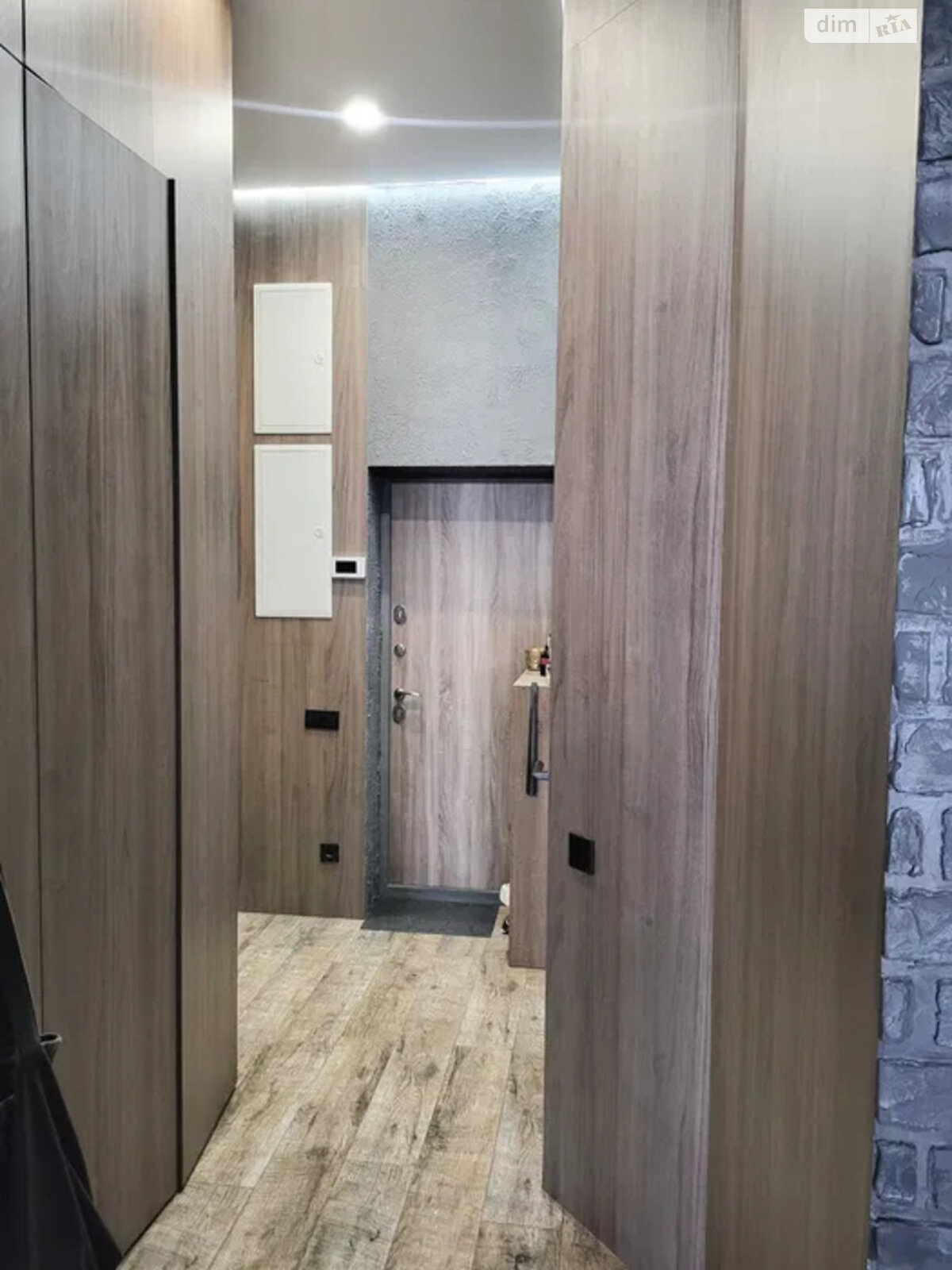 Продаж двокімнатної квартири в Дніпрі, на вул. Луговська 255, район Амур-Нижньодніпровський фото 1 Продаж двокімнатної квартири в Дніпрі, на вул. Луговська 255, район Амур-Нижньодніпровський фото 1