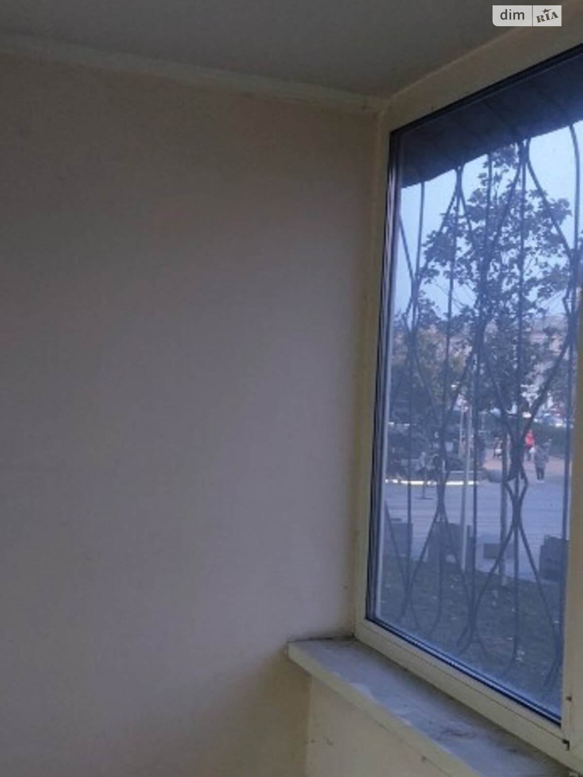 Продажа трехкомнатной квартиры в Днепре, на просп. Слобожанский, район Амур-Нижнеднепровский фото 1