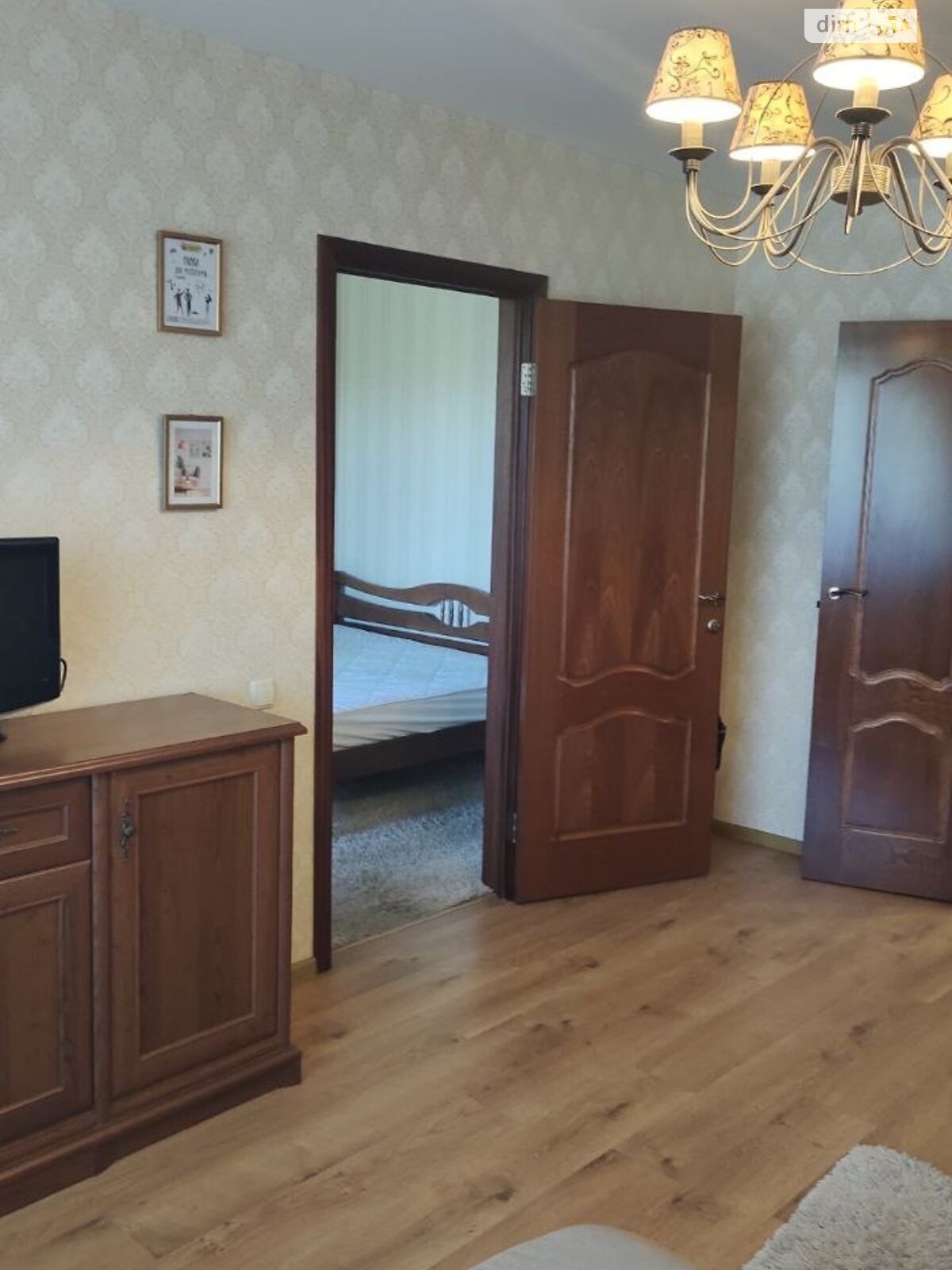 Продажа трехкомнатной квартиры в Днепре, на пер. Софии Крушельницкой 5, кв. 19, район Амур-Нижнеднепровский фото 1 Продажа трехкомнатной квартиры в Днепре, на пер. Софии Крушельницкой 5, кв. 19, район Амур-Нижнеднепровский фото 1