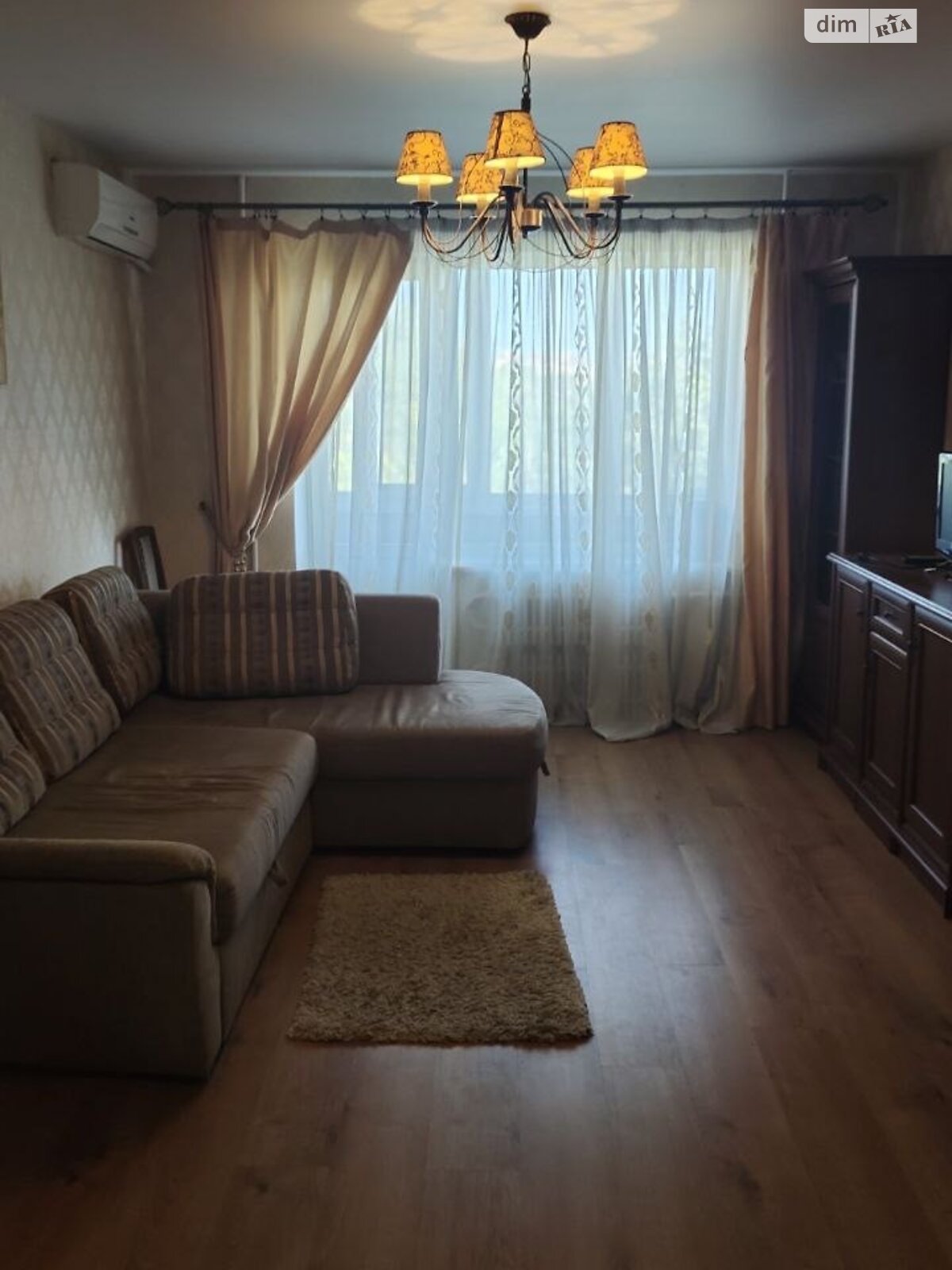 Продажа трехкомнатной квартиры в Днепре, на пер. Софии Крушельницкой 5, кв. 19, район Амур-Нижнеднепровский фото 1 Продажа трехкомнатной квартиры в Днепре, на пер. Софии Крушельницкой 5, кв. 19, район Амур-Нижнеднепровский фото 1