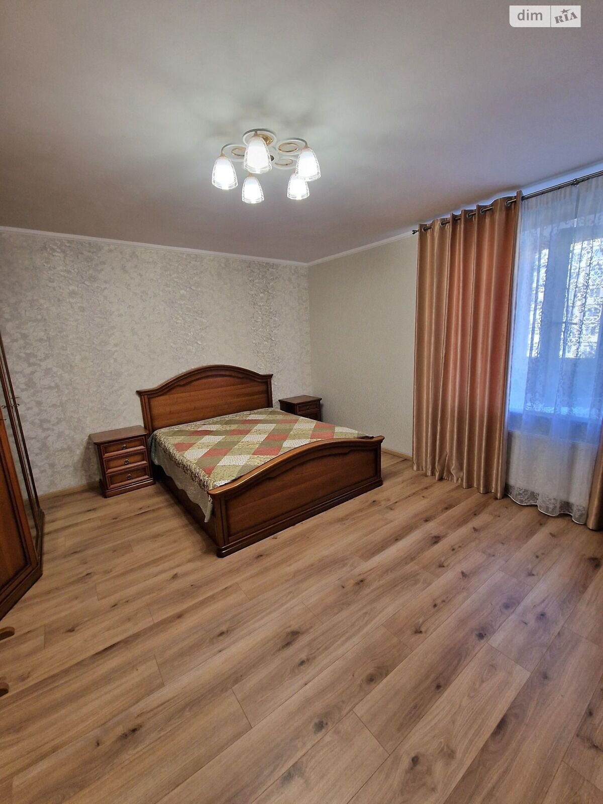 Продаж двокімнатної квартири в Дніпрі, на вул. Тютюнника Василя, район Амур-Нижньодніпровський фото 1 Продаж двокімнатної квартири в Дніпрі, на вул. Тютюнника Василя, район Амур-Нижньодніпровський фото 1