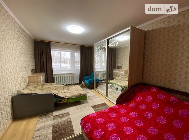 Продаж п`ятикімнатної квартири в Дніпрі на вул. Янтарна 42 район Амур-Нижньодніпровський фото 1 Продаж п`ятикімнатної квартири в Дніпрі на вул. Янтарна 42 район Амур-Нижньодніпровський фото 1
