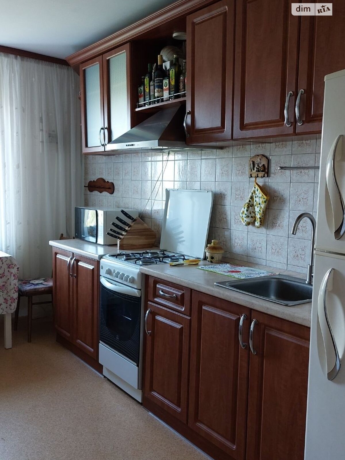 Продаж трикімнатної квартири в Дніпрі, на вул. Янтарна 40, район Амур-Нижньодніпровський фото 1