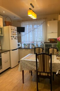 Продажа трехкомнатной квартиры в Днепре, на ул. Калиновая 77А корпус 1, район Амур-Нижнеднепровский фото 2