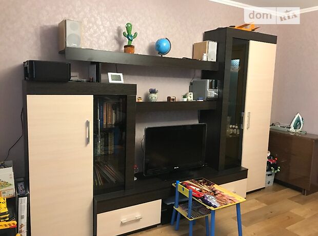 Продаж трикімнатної квартири в Дніпрі на вул. Дарницька район Амур-Нижньодніпровський фото 1 Продаж трикімнатної квартири в Дніпрі на вул. Дарницька район Амур-Нижньодніпровський фото 1