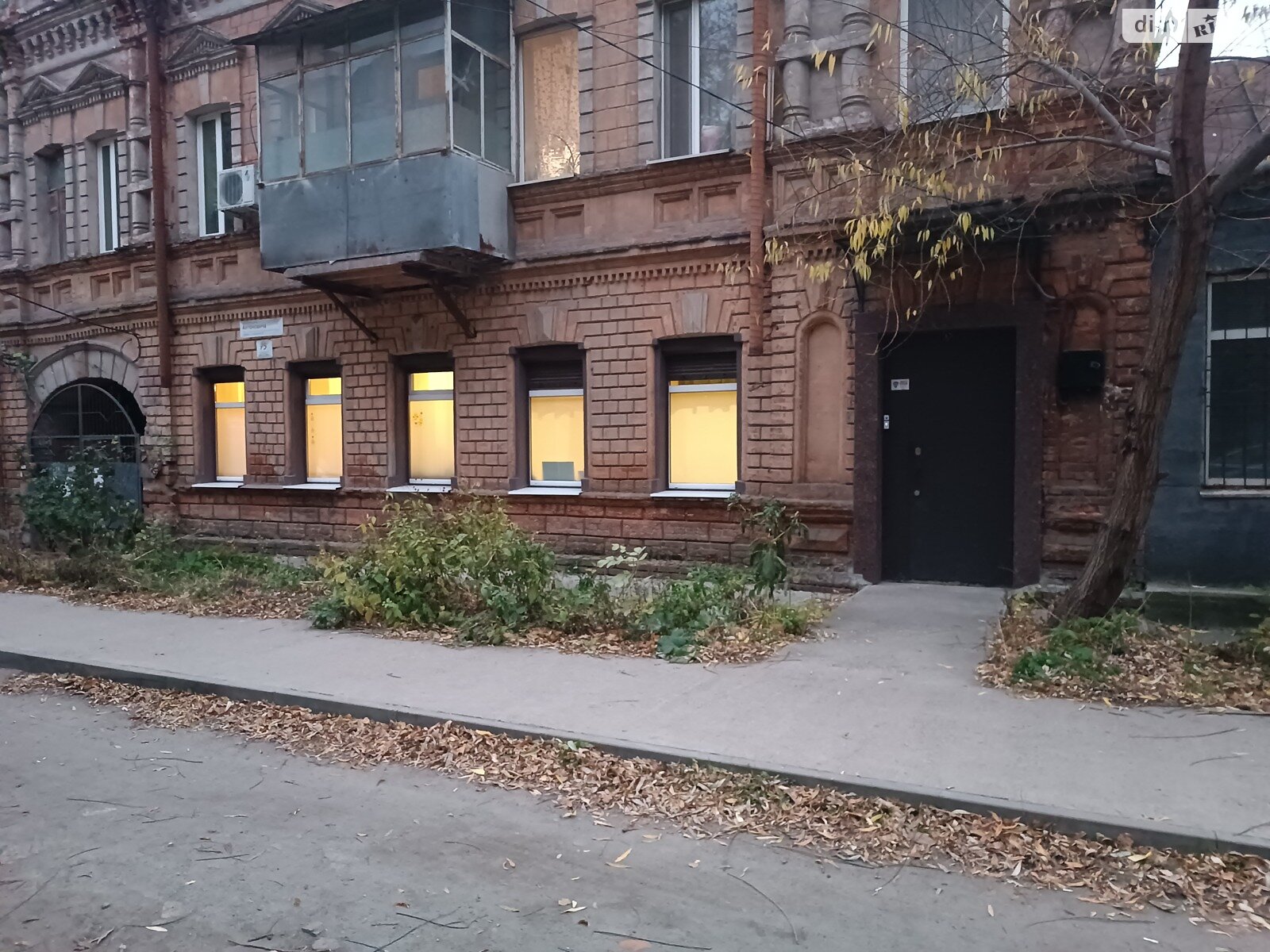 Продажа трехкомнатной квартиры в Днепре, на ул. Антоновича Владимира 75, фото 1 Продажа трехкомнатной квартиры в Днепре, на ул. Антоновича Владимира 75, фото 1