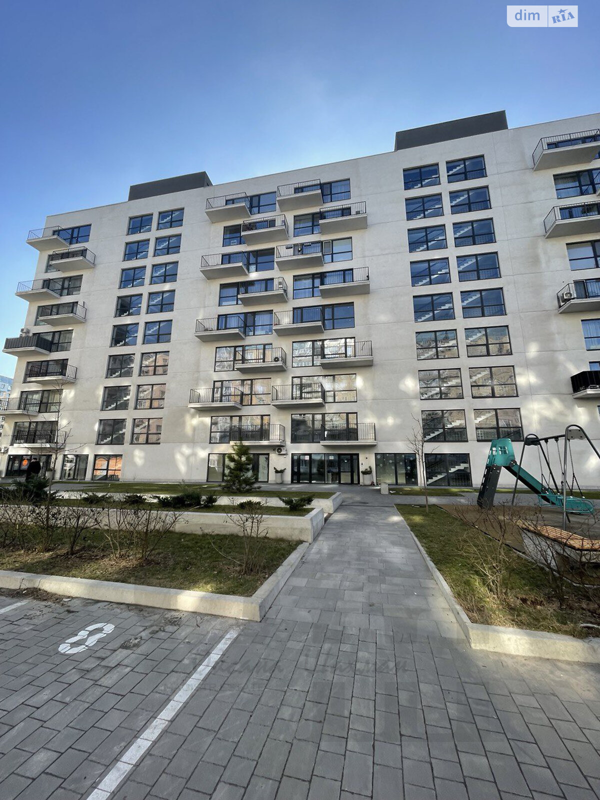 Продажа однокомнатной квартиры в Днепре, на ул. Беляева Замполита 8А, фото 1