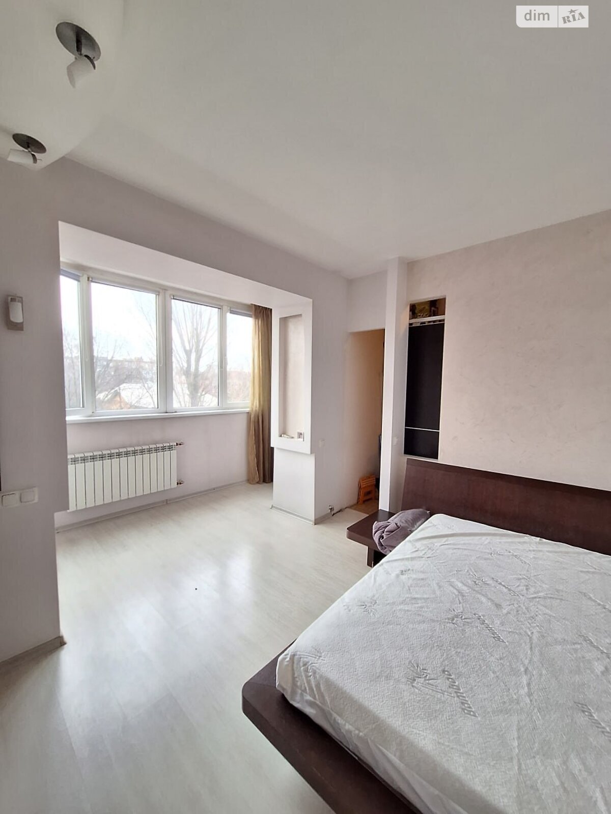 Продажа трехкомнатной квартиры в Днепре, на ул. Дмитрия Кедрина, район Титовая фото 1 Продажа трехкомнатной квартиры в Днепре, на ул. Дмитрия Кедрина, район Титовая фото 1