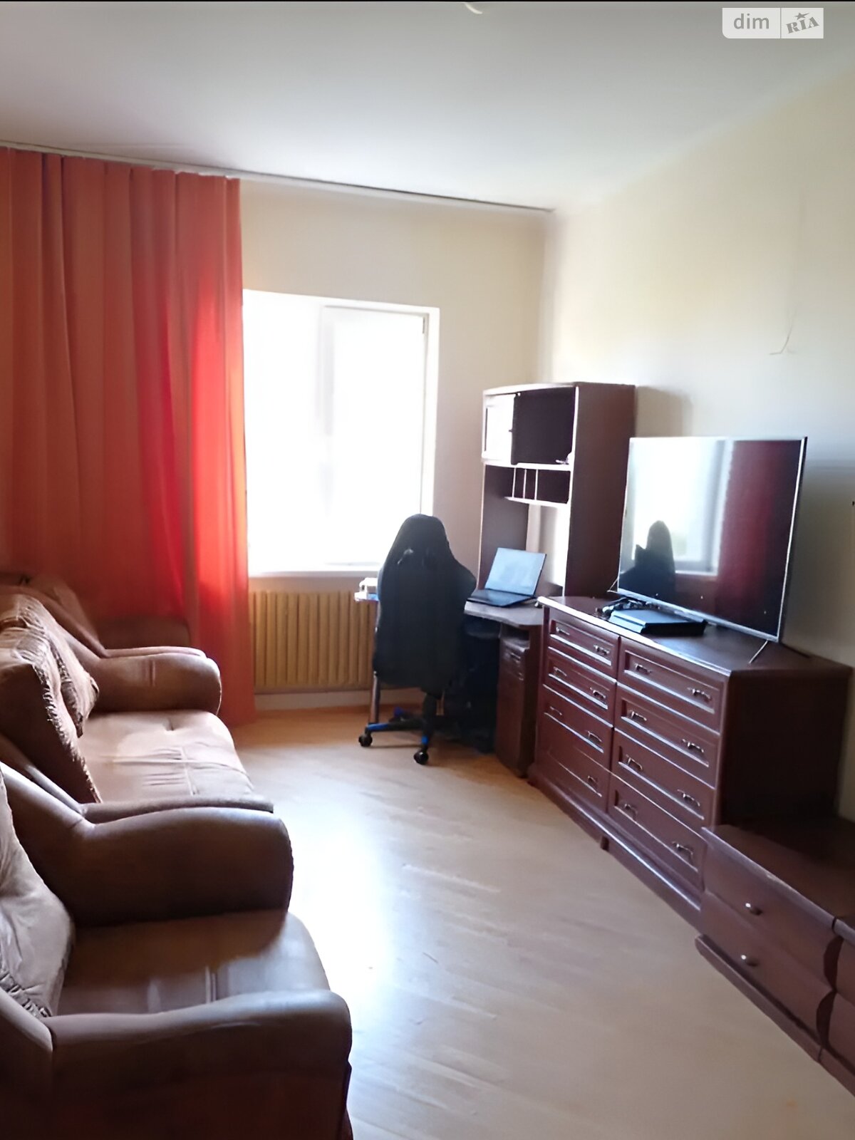Продажа двухкомнатной квартиры в Днепре, на просп. Хмельницкого Богдана 108, район Чечеловский фото 1 Продажа двухкомнатной квартиры в Днепре, на просп. Хмельницкого Богдана 108, район Чечеловский фото 1