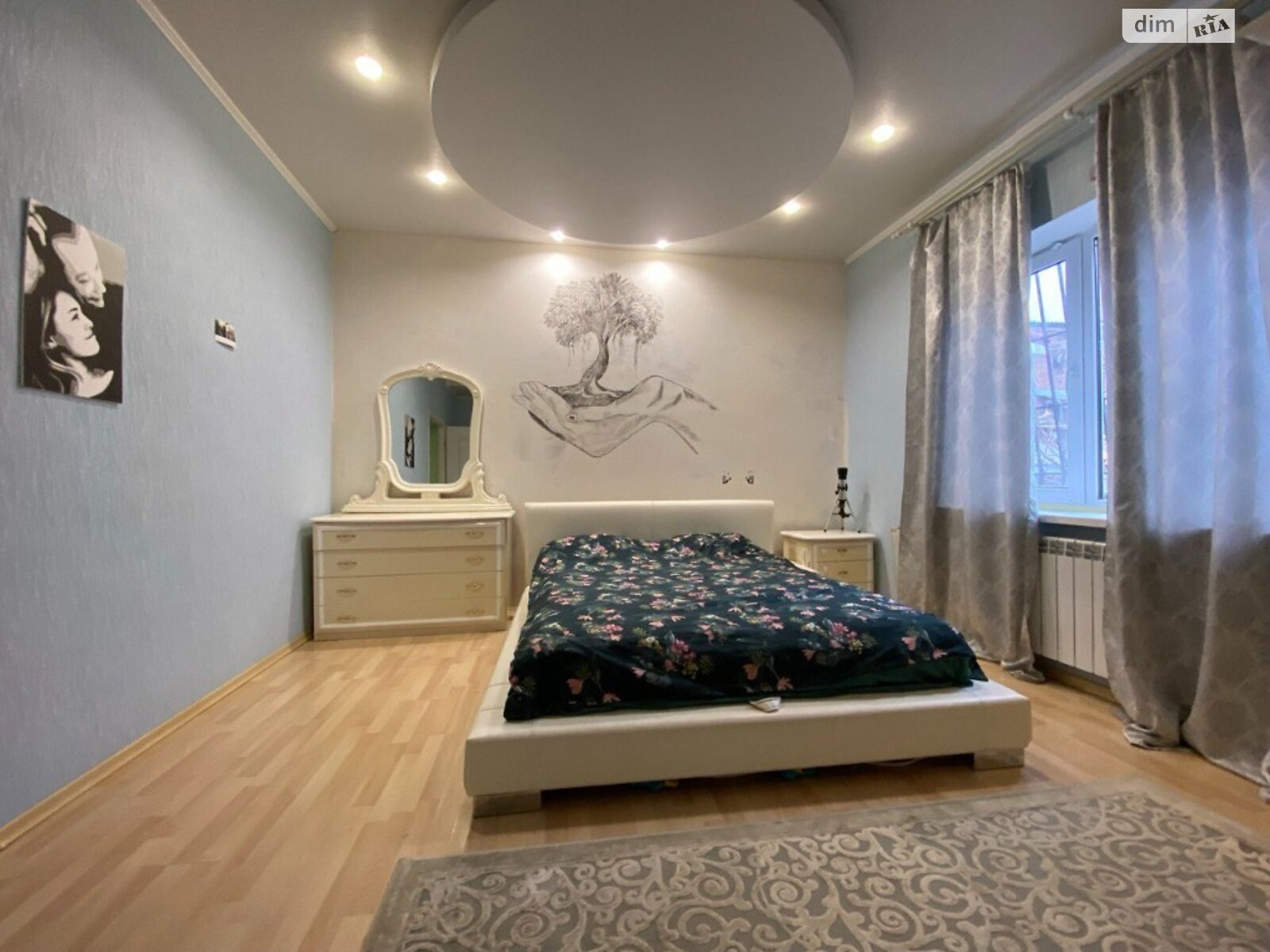 Продажа трехкомнатной квартиры в Днепре, на ул. Леси Украинки 14, район Чечеловский фото 1