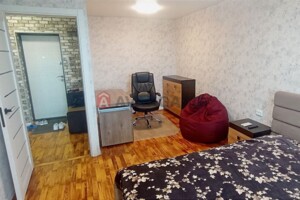 Продажа однокомнатной квартиры в Днепре, на ул. Независимости 18Б, район Чечеловский фото 2