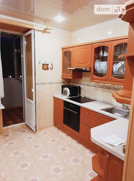Продажа трехкомнатной квартиры в Днепре, на ул. Рабочая 146 район Чечеловский фото 1
