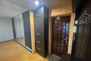 Продаж трикімнатної квартири в Дніпрі, на вул. Робоча 24А, район Чечелівський фото 2