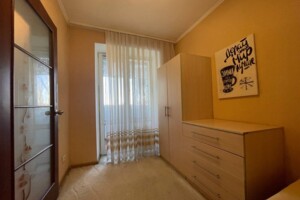 Продажа трехкомнатной квартиры в Днепре, на ул. Рабочая 24А, район Чечеловский фото 2