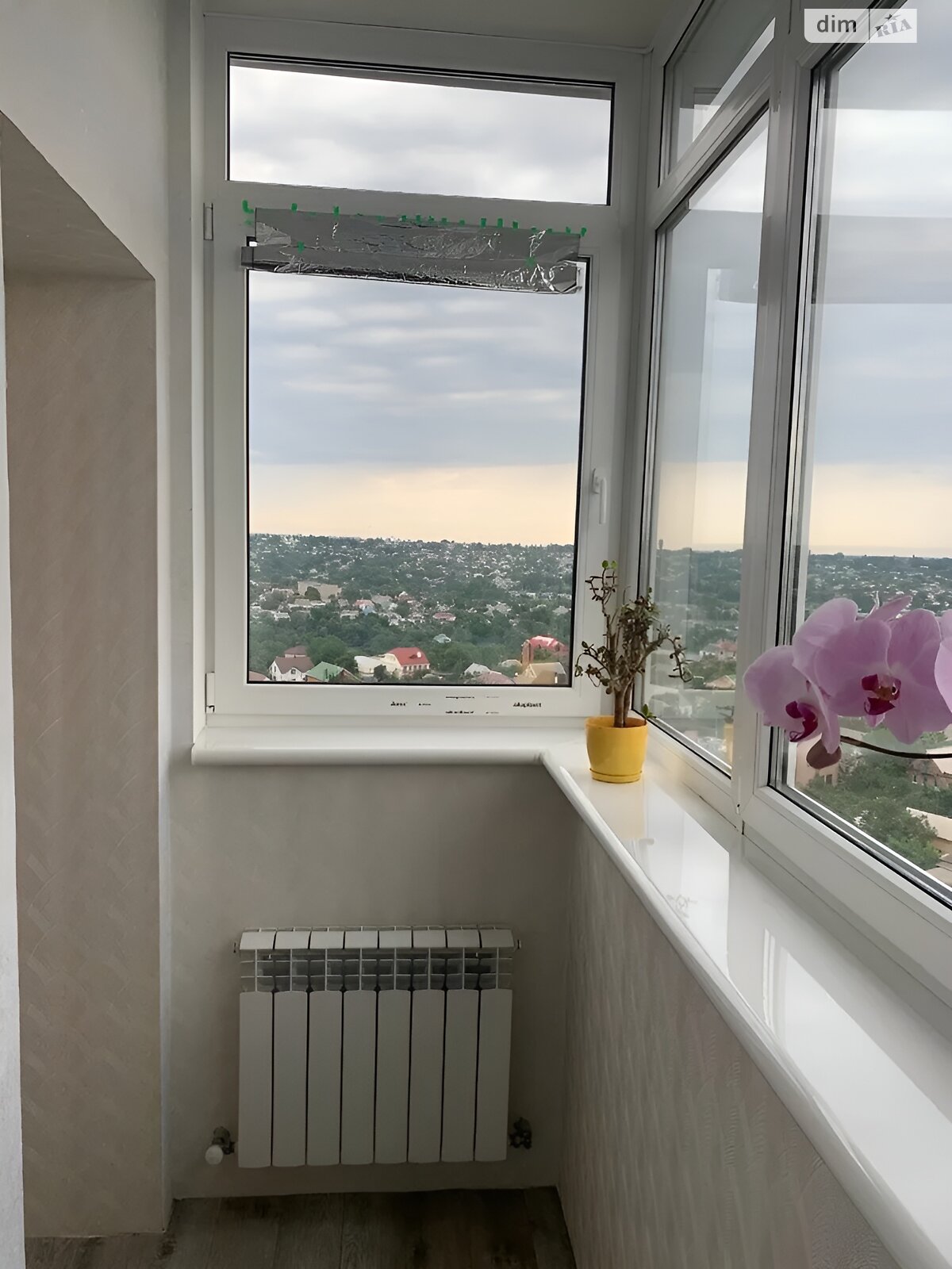Продажа трехкомнатной квартиры в Днепре, на ул. Рабочая 166Д, район Чечеловский фото 1 Продажа трехкомнатной квартиры в Днепре, на ул. Рабочая 166Д, район Чечеловский фото 1