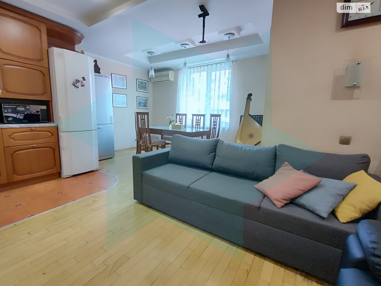 Продажа трехкомнатной квартиры в Днепре, на ул. Чекмарева Академика 2, фото 1 Продажа трехкомнатной квартиры в Днепре, на ул. Чекмарева Академика 2, фото 1