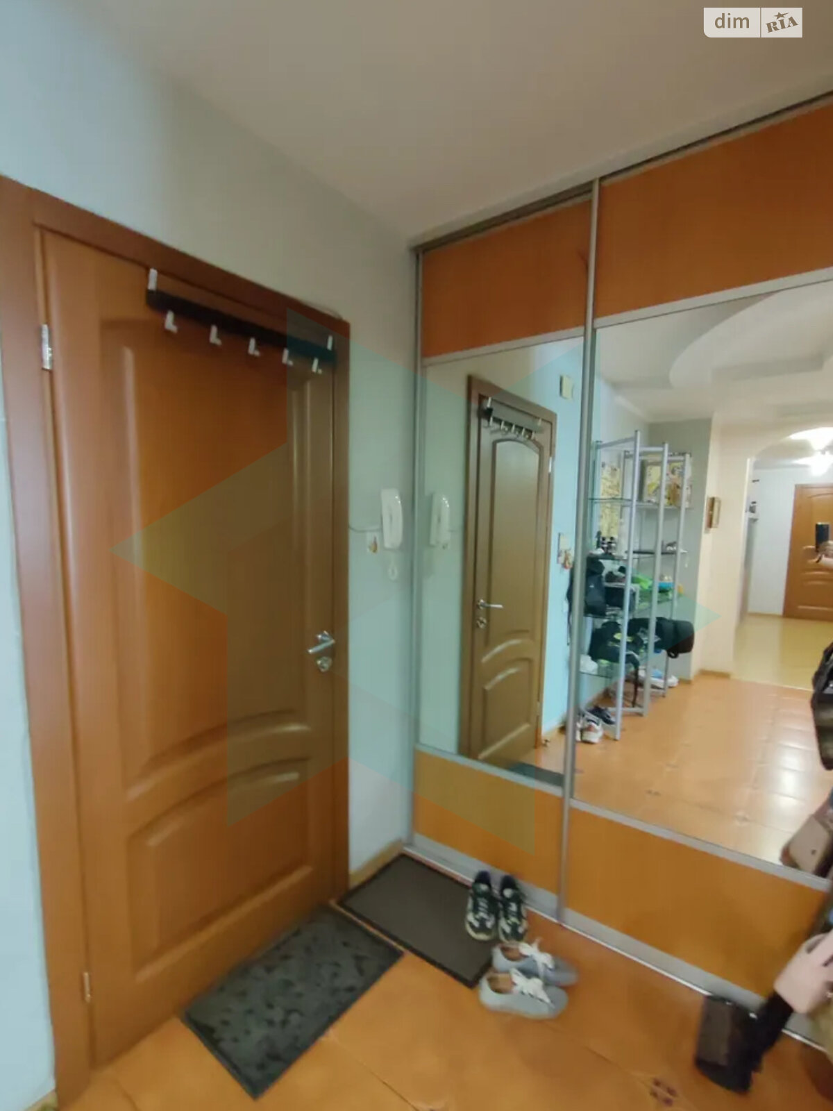 Продажа трехкомнатной квартиры в Днепре, на ул. Чекмарева Академика 2, фото 1 Продажа трехкомнатной квартиры в Днепре, на ул. Чекмарева Академика 2, фото 1