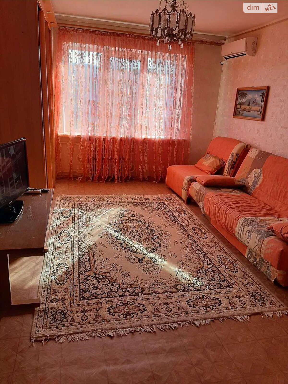 Продажа трехкомнатной квартиры в Днепре, на ул. Новогодняя 45, район ДИИТ фото 1 Продажа трехкомнатной квартиры в Днепре, на ул. Новогодняя 45, район ДИИТ фото 1