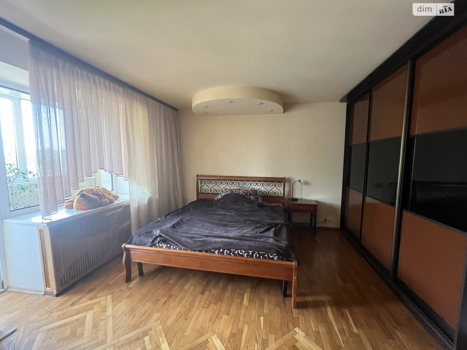 Продажа трехкомнатной квартиры в Днепре, на ул. Дорошенко Петра гетмана, фото 1 Продажа трехкомнатной квартиры в Днепре, на ул. Дорошенко Петра гетмана, фото 1