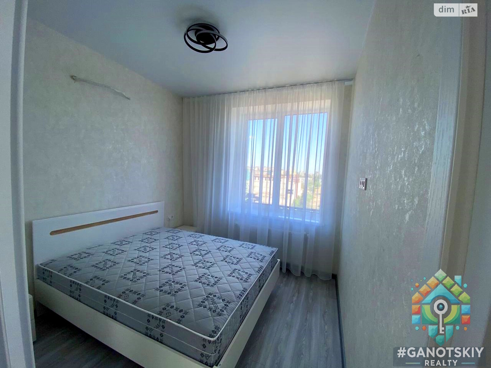 Продаж двокімнатної квартири в Дніпрі, на вул. Євгена Чикаленка 1, фото 1 Продаж двокімнатної квартири в Дніпрі, на вул. Євгена Чикаленка 1, фото 1