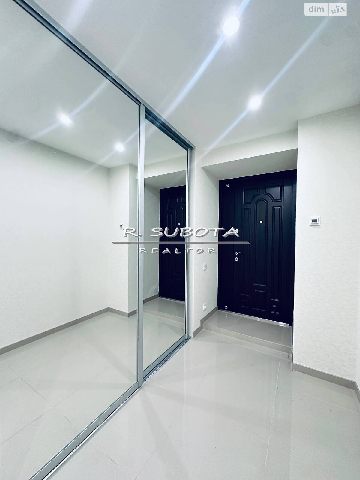 Продажа однокомнатной квартиры в Днепре, на ул. Грушевского Михаила 85, кв. 43, район Еврейская слобода фото 1 Продажа однокомнатной квартиры в Днепре, на ул. Грушевского Михаила 85, кв. 43, район Еврейская слобода фото 1