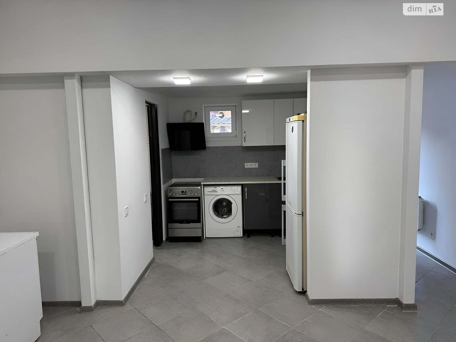 Продажа однокомнатной квартиры в Днепре, на ул. Троицкая 41, кв. 4, район Еврейская слобода фото 1 Продажа однокомнатной квартиры в Днепре, на ул. Троицкая 41, кв. 4, район Еврейская слобода фото 1