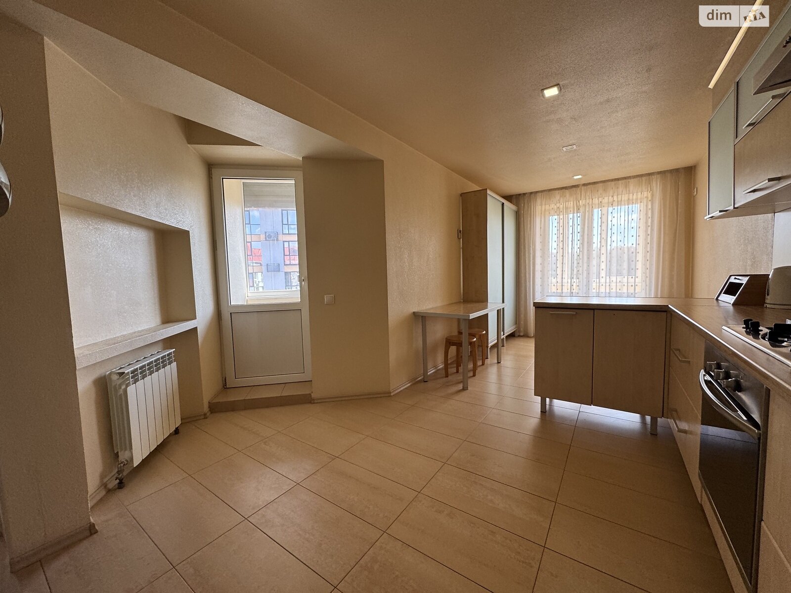 Продажа трехкомнатной квартиры в Днепре, на ул. Троицкая, район Еврейская слобода фото 1