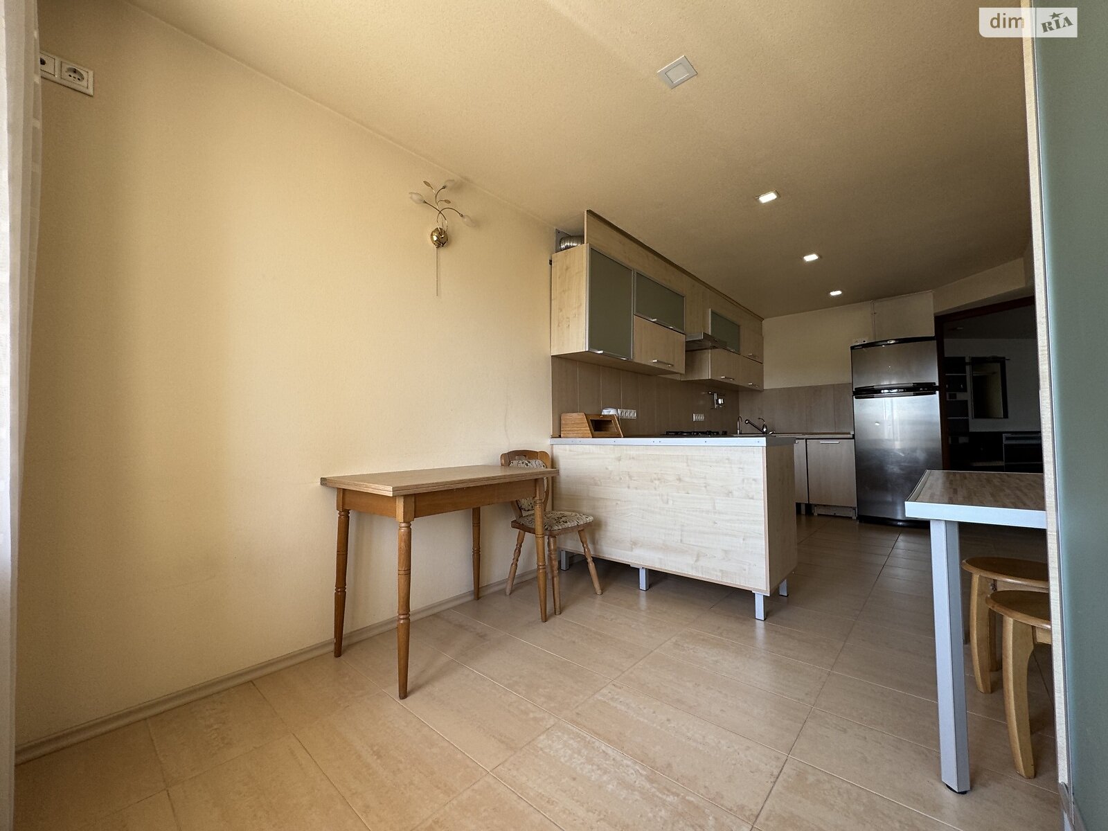 Продажа трехкомнатной квартиры в Днепре, на ул. Троицкая, район Еврейская слобода фото 1