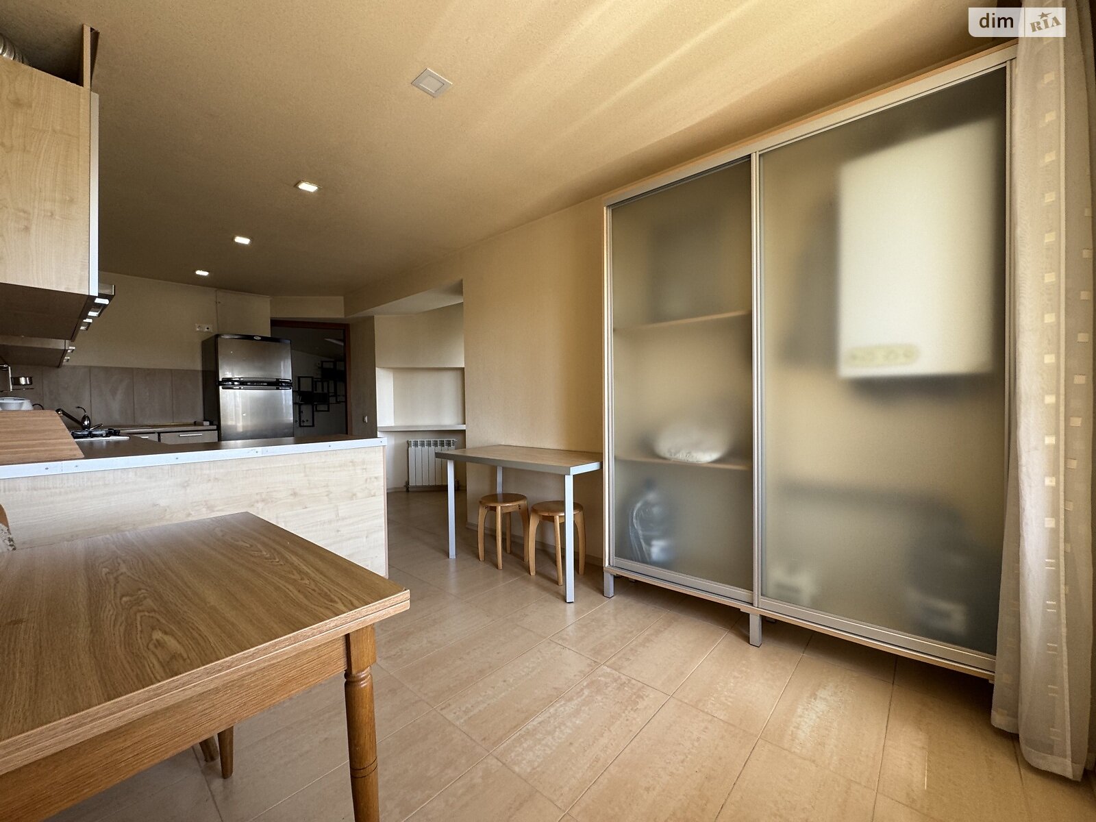 Продажа трехкомнатной квартиры в Днепре, на ул. Троицкая, район Еврейская слобода фото 1