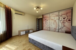 Продажа трехкомнатной квартиры в Днепре, на ул. Троицкая, район Еврейская слобода фото 2