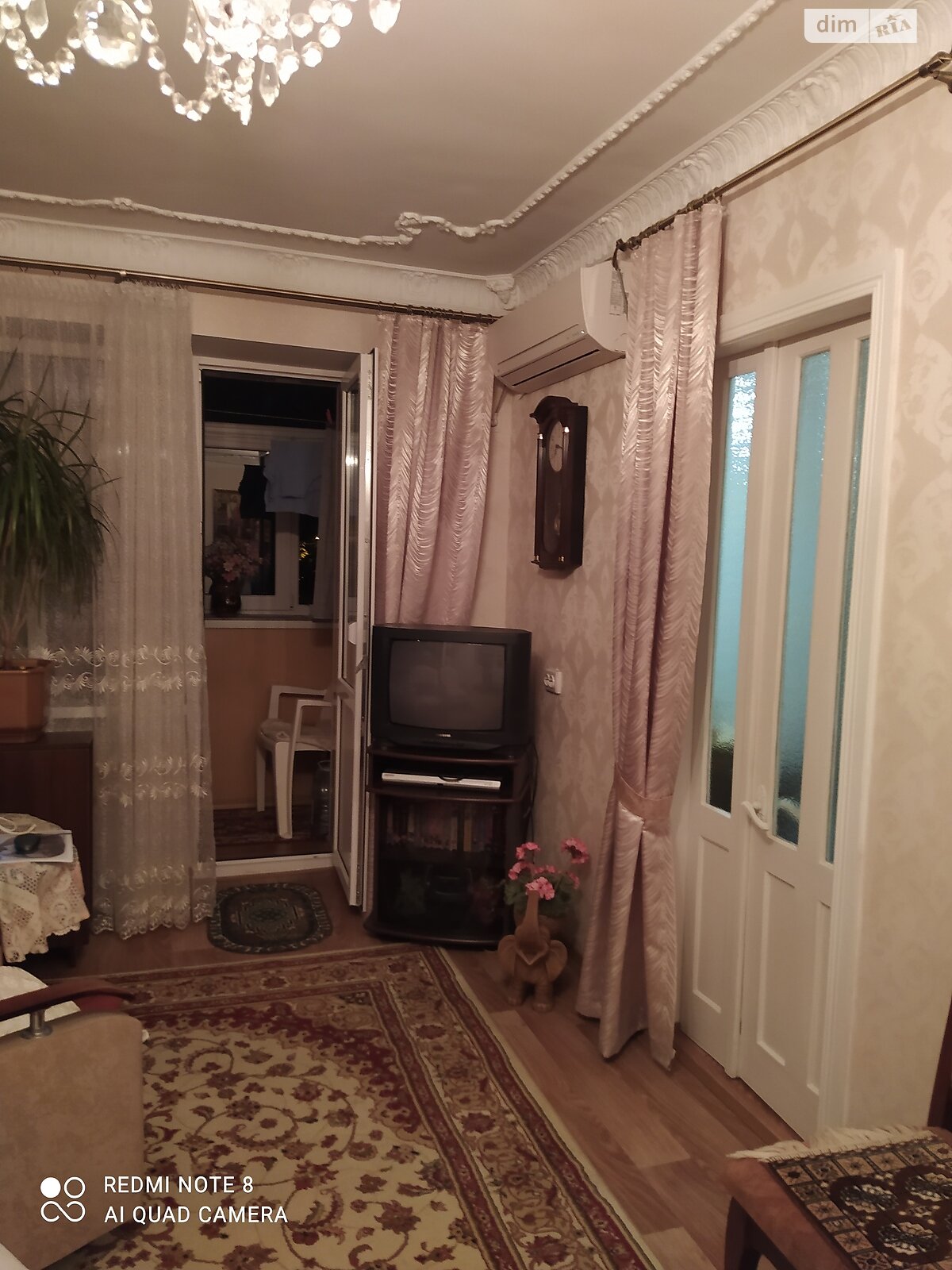 Продажа трехкомнатной квартиры в Днепре, на просп. Науки, фото 1 Продажа трехкомнатной квартиры в Днепре, на просп. Науки, фото 1