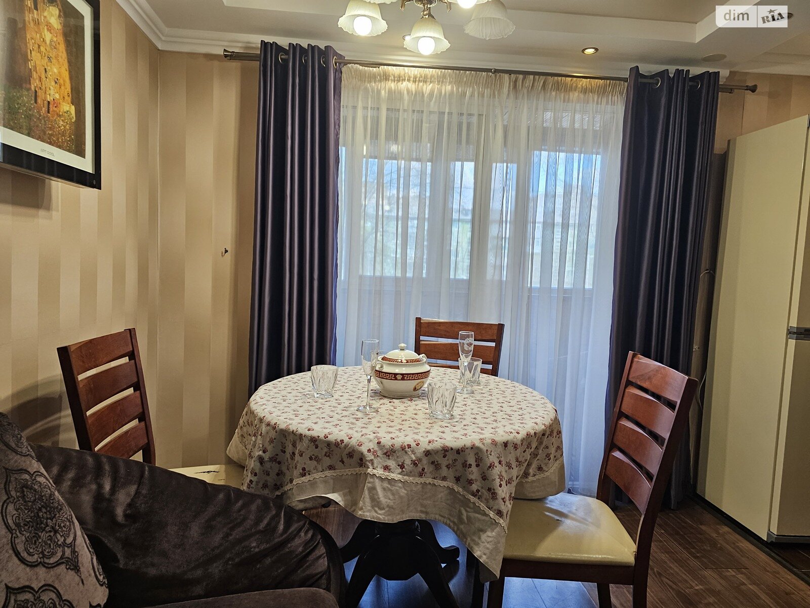 Продажа трехкомнатной квартиры в Днепре, на просп. Слобожанский 72, район Индустриальный фото 1