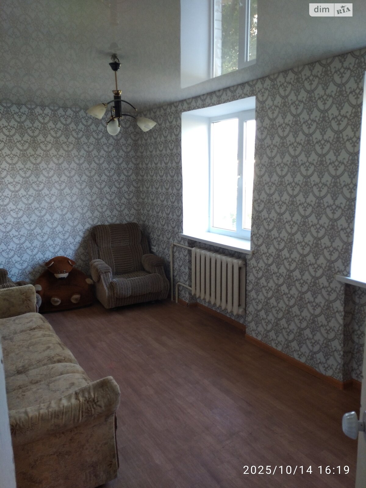 Продажа двухкомнатной квартиры в Днепре, на ул. Артековская 27, район Индустриальный фото 1