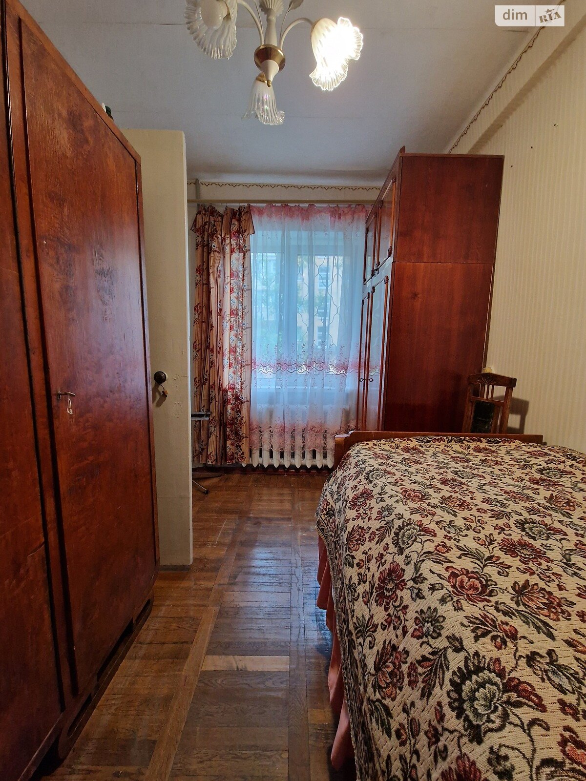 Продажа двухкомнатной квартиры в Днепре, на ул. Батумская 10, район Индустриальный фото 1