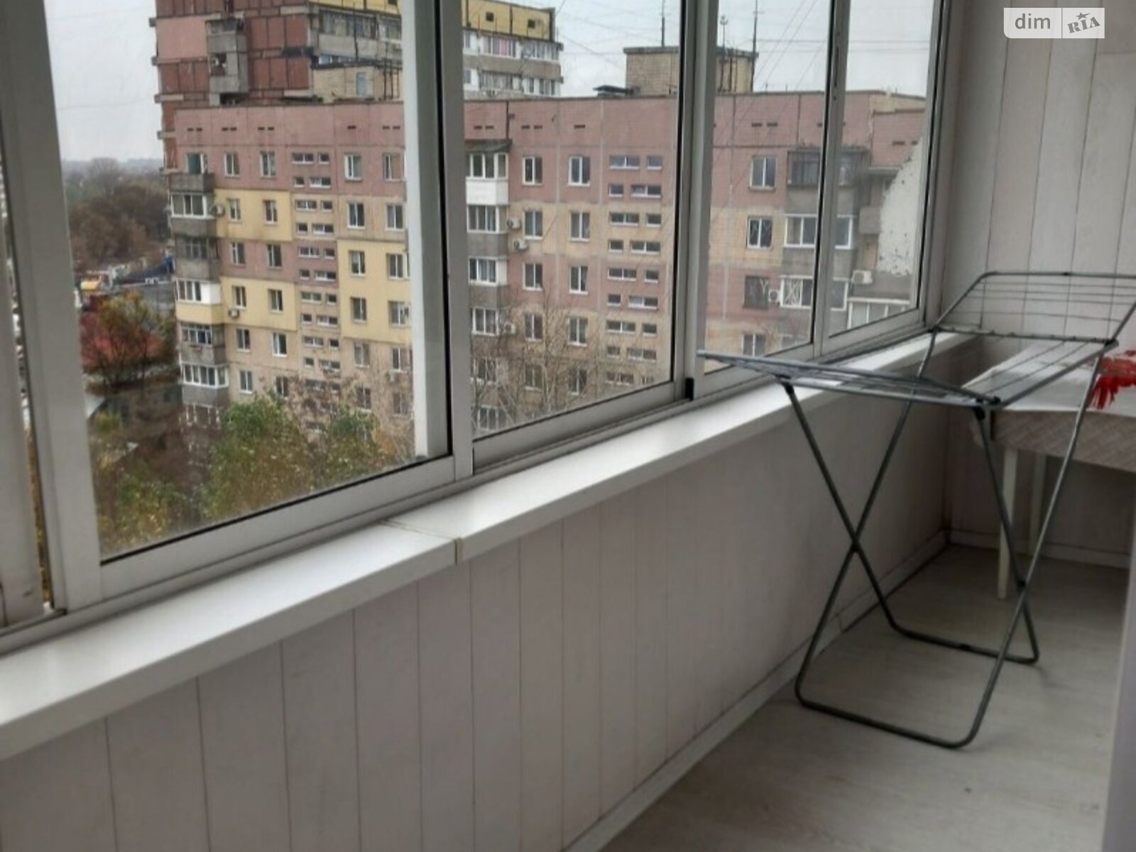 Продаж однокімнатної квартири в Дніпрі, на вул. Березинська, район Індустріальний фото 1