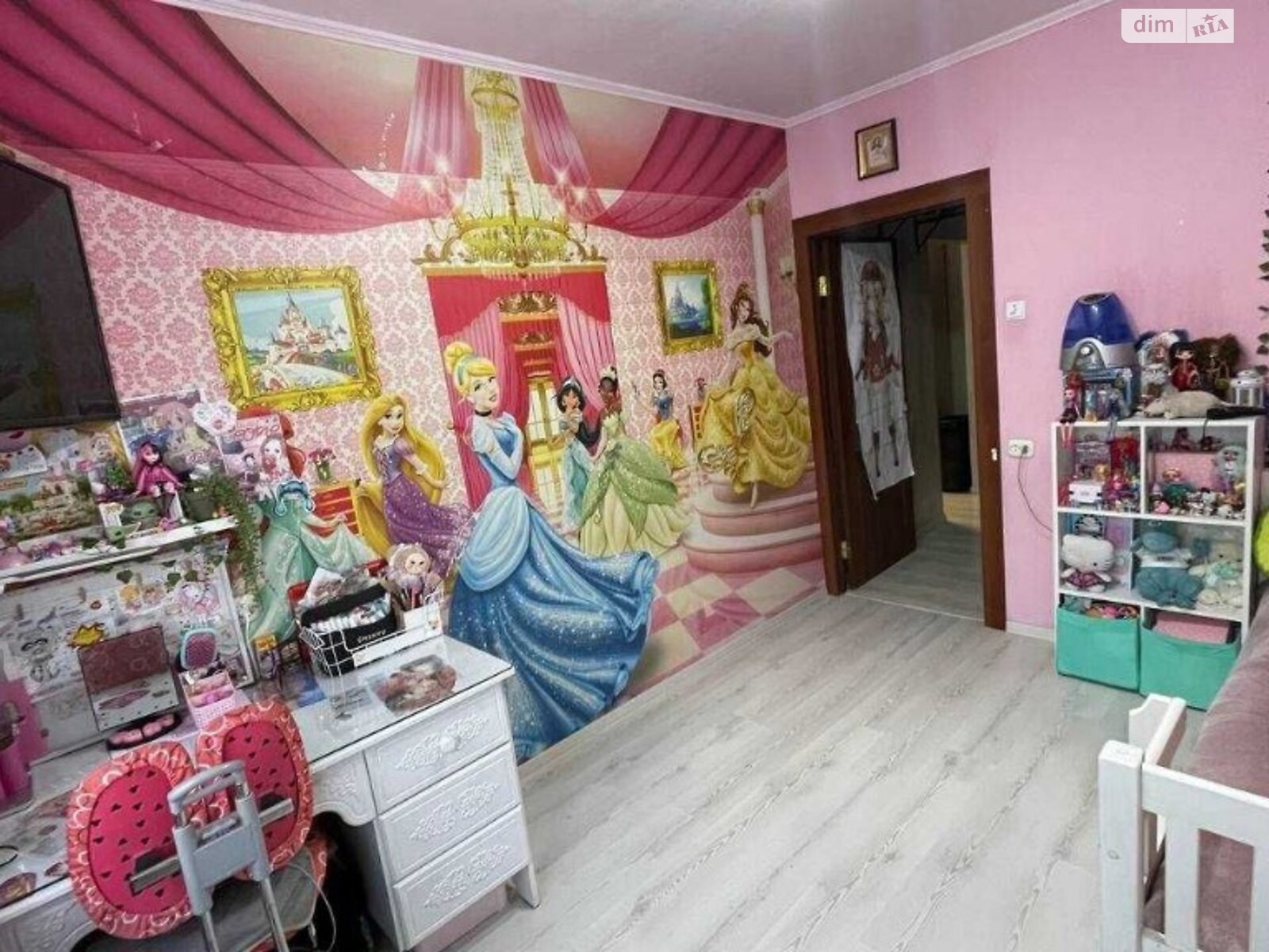 Продажа трехкомнатной квартиры в Днепре, на шоссе Донецкое, район Индустриальный фото 1