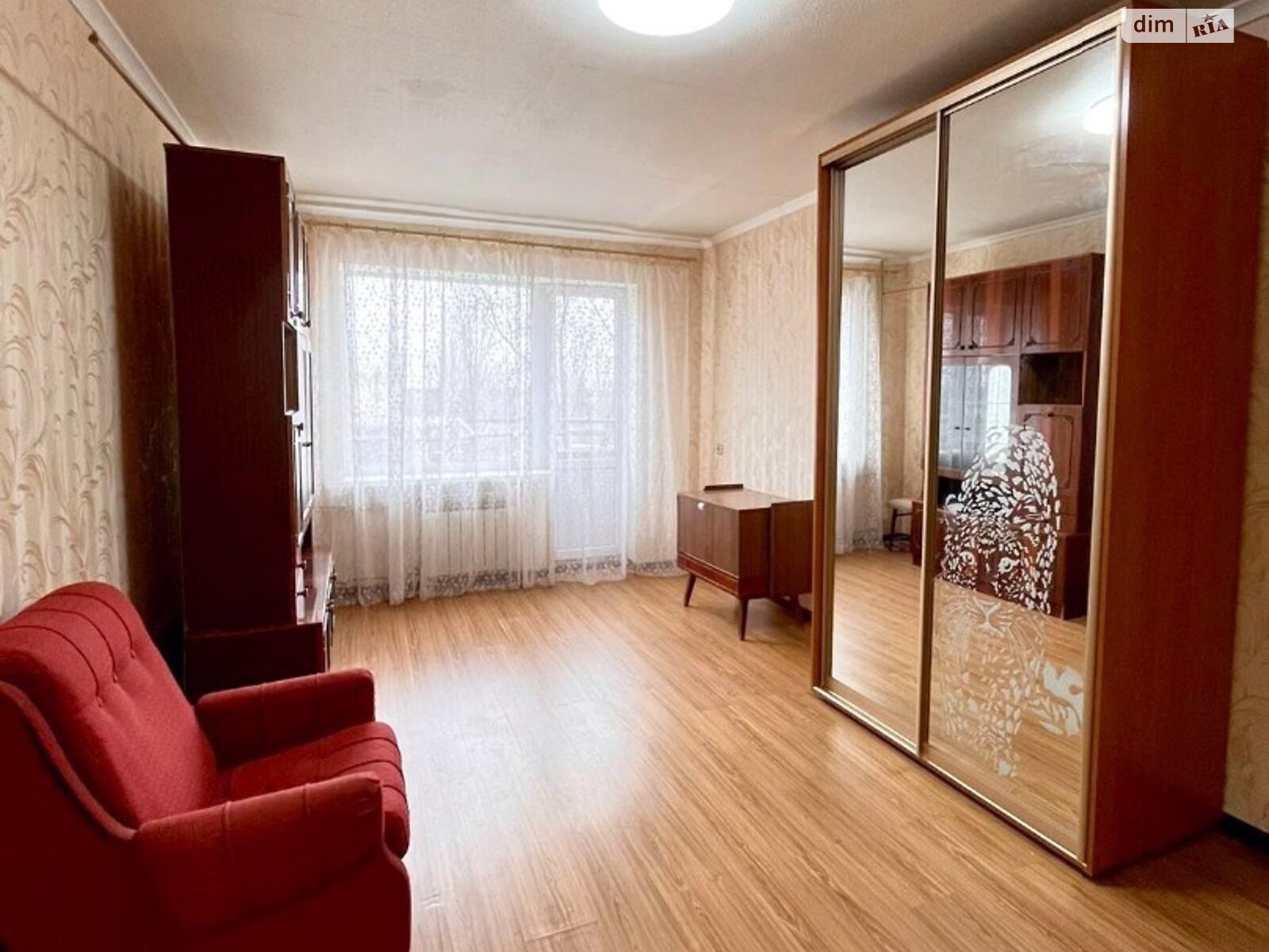 Продажа однокомнатной квартиры в Днепре, на ул. Галины Мазепы 80, район Индустриальный фото 1