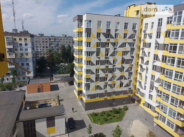 Продаж однокімнатної квартири в Дніпрі, на вул. Хмельницького Богдана 11, район Індустріальний фото 1