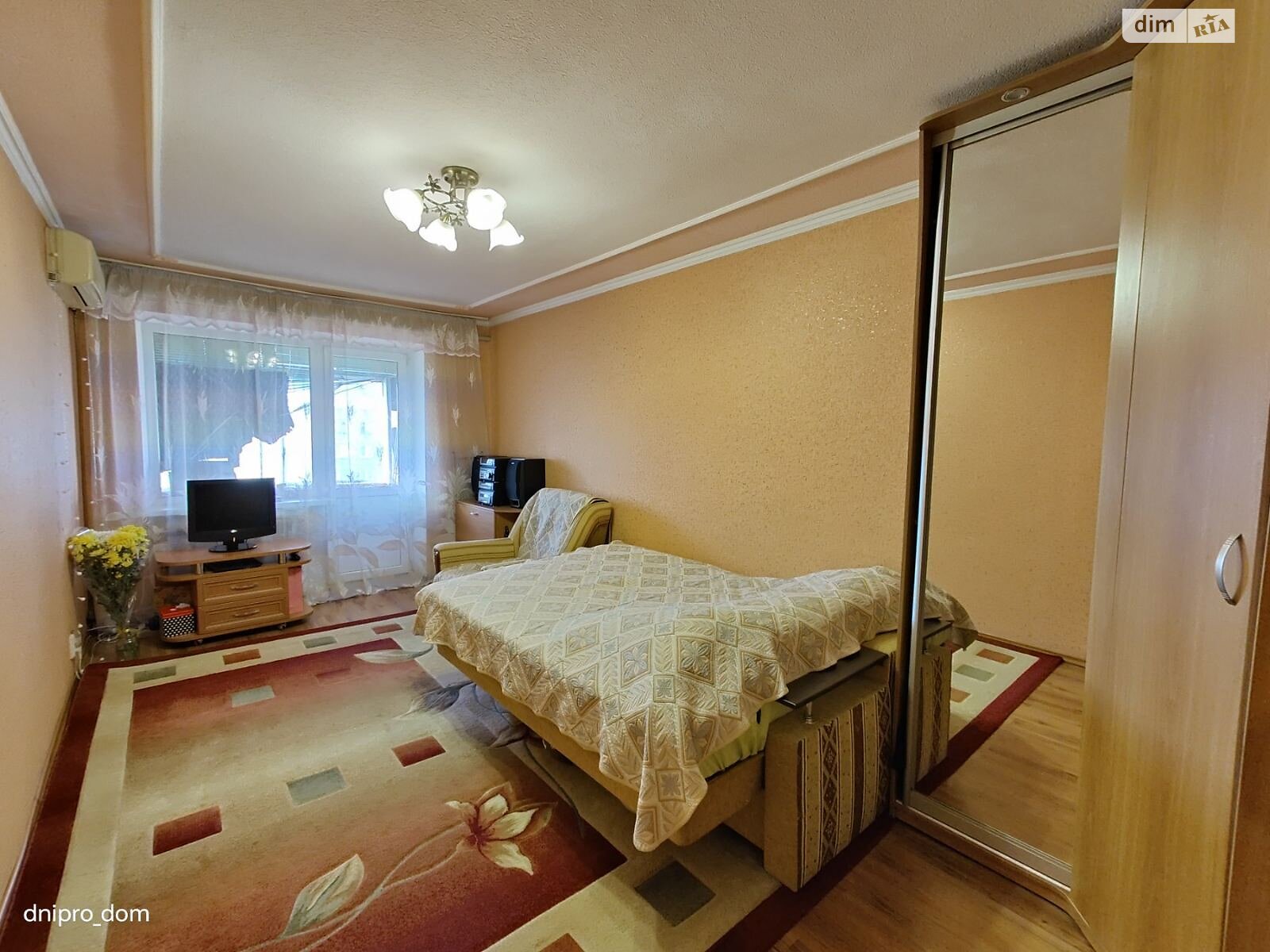 Продаж однокімнатної квартири в Дніпрі, на просп. Слобожанський 100, район Індустріальний фото 1