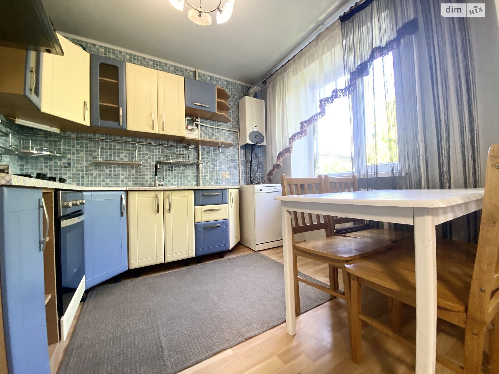 Продажа трехкомнатной квартиры в Днепре, на просп. Слобожанский 121, район Индустриальный фото 1