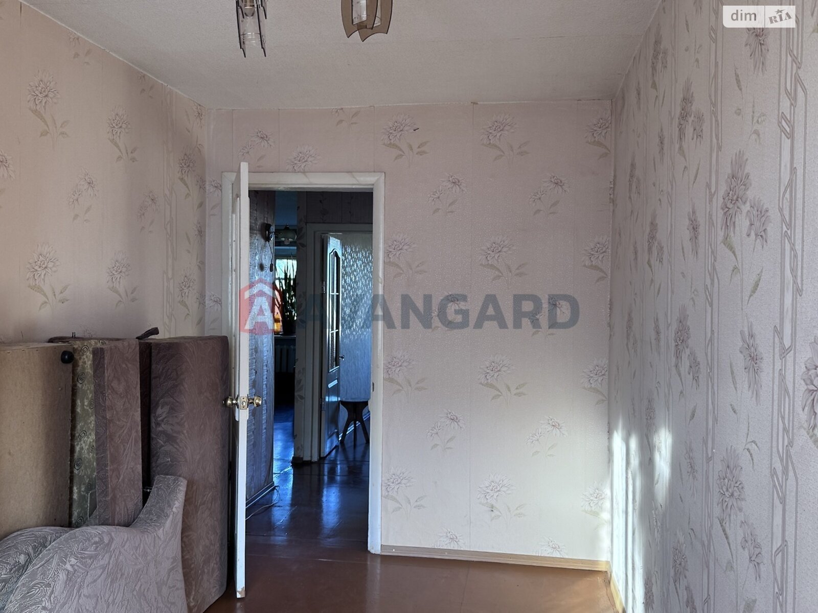 Продажа трехкомнатной квартиры в Днепре, на просп. Слобожанский 100, район Индустриальный фото 1