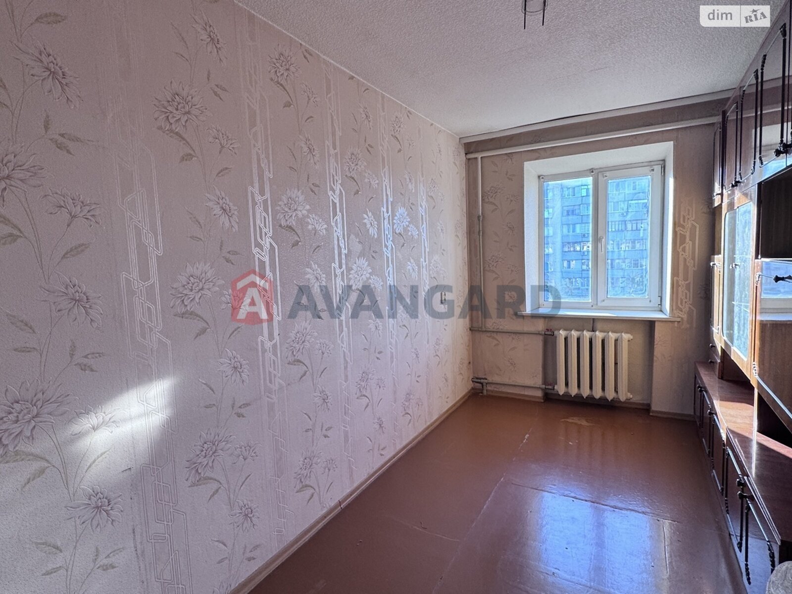 Продажа трехкомнатной квартиры в Днепре, на просп. Слобожанский 100, район Индустриальный фото 1