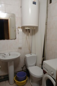 Продаж трикімнатної квартири в Дніпрі, на вул. Янтарна 79 корпус 9, район Індустріальний фото 2