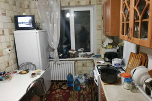 Продажа трехкомнатной квартиры в Днепре, на просп. Мира, район Индустриальный фото 2