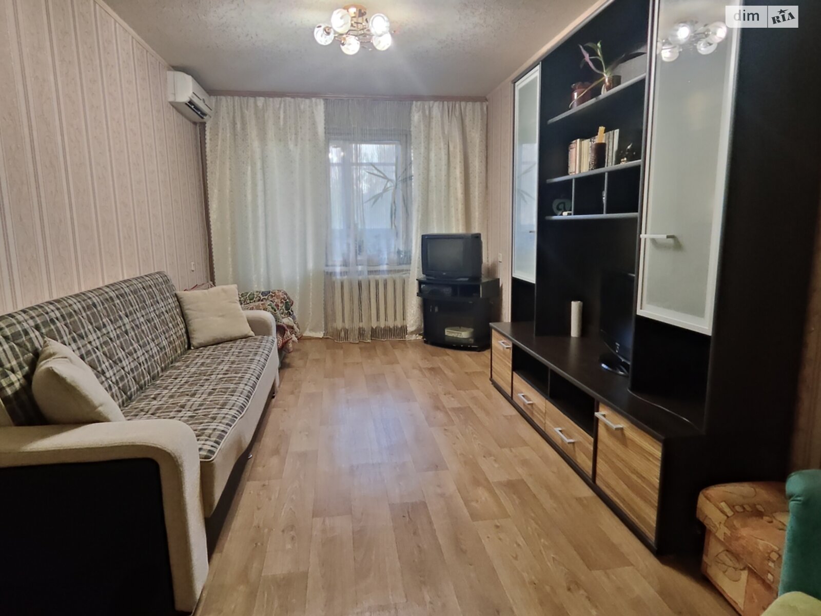 Продаж трикімнатної квартири в Дніпрі, на вул. Калинова, район Індустріальний фото 1 Продаж трикімнатної квартири в Дніпрі, на вул. Калинова, район Індустріальний фото 1