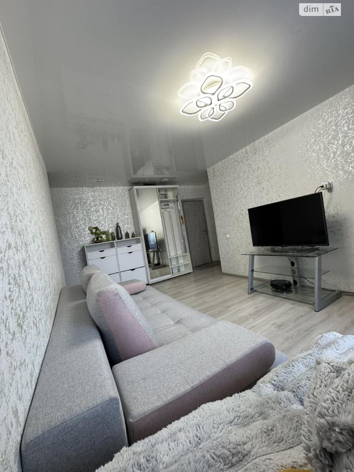 Продаж трикімнатної квартири в Дніпрі, на вул. Калинова 102 корпус 2, район Калинова Правда фото 1 Продаж трикімнатної квартири в Дніпрі, на вул. Калинова 102 корпус 2, район Калинова Правда фото 1