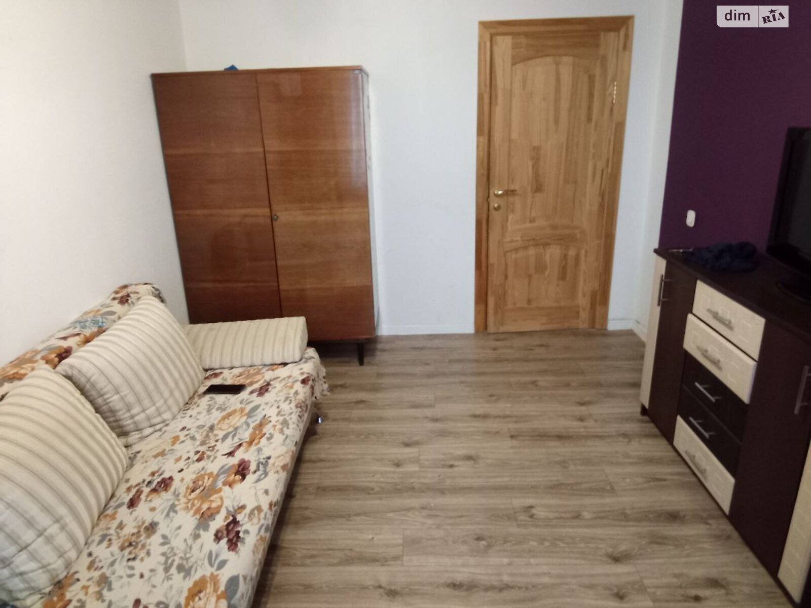 Продажа трехкомнатной квартиры в Днепре, на ул. Калиновая 94, район Калиновая Правда фото 1 Продажа трехкомнатной квартиры в Днепре, на ул. Калиновая 94, район Калиновая Правда фото 1